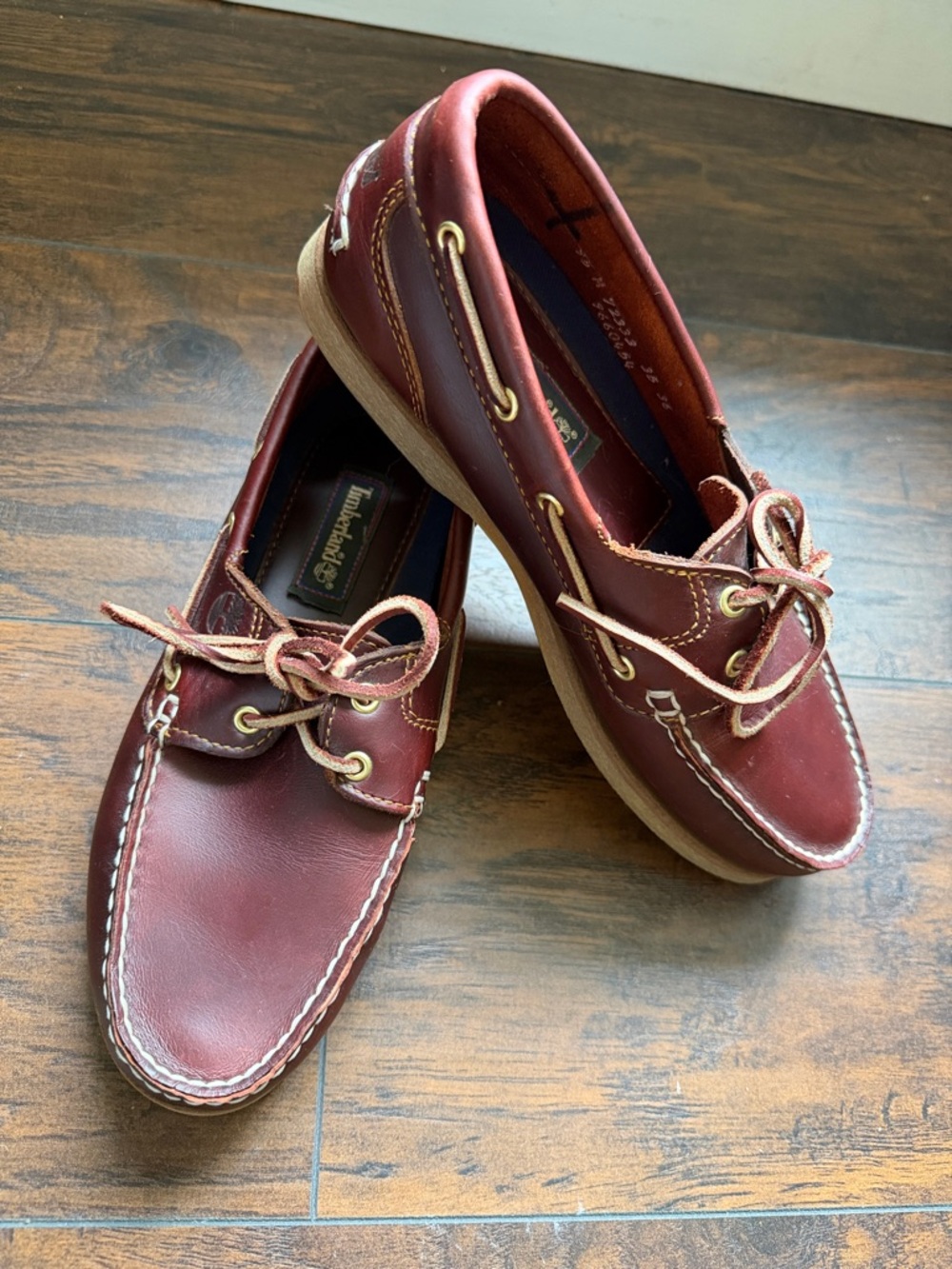 NWOT Timberland Women’s Boat Shoes size 9.5 (SB1)